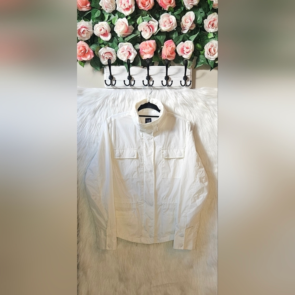 GAP Classic Snow Lightweight Utility Jacket